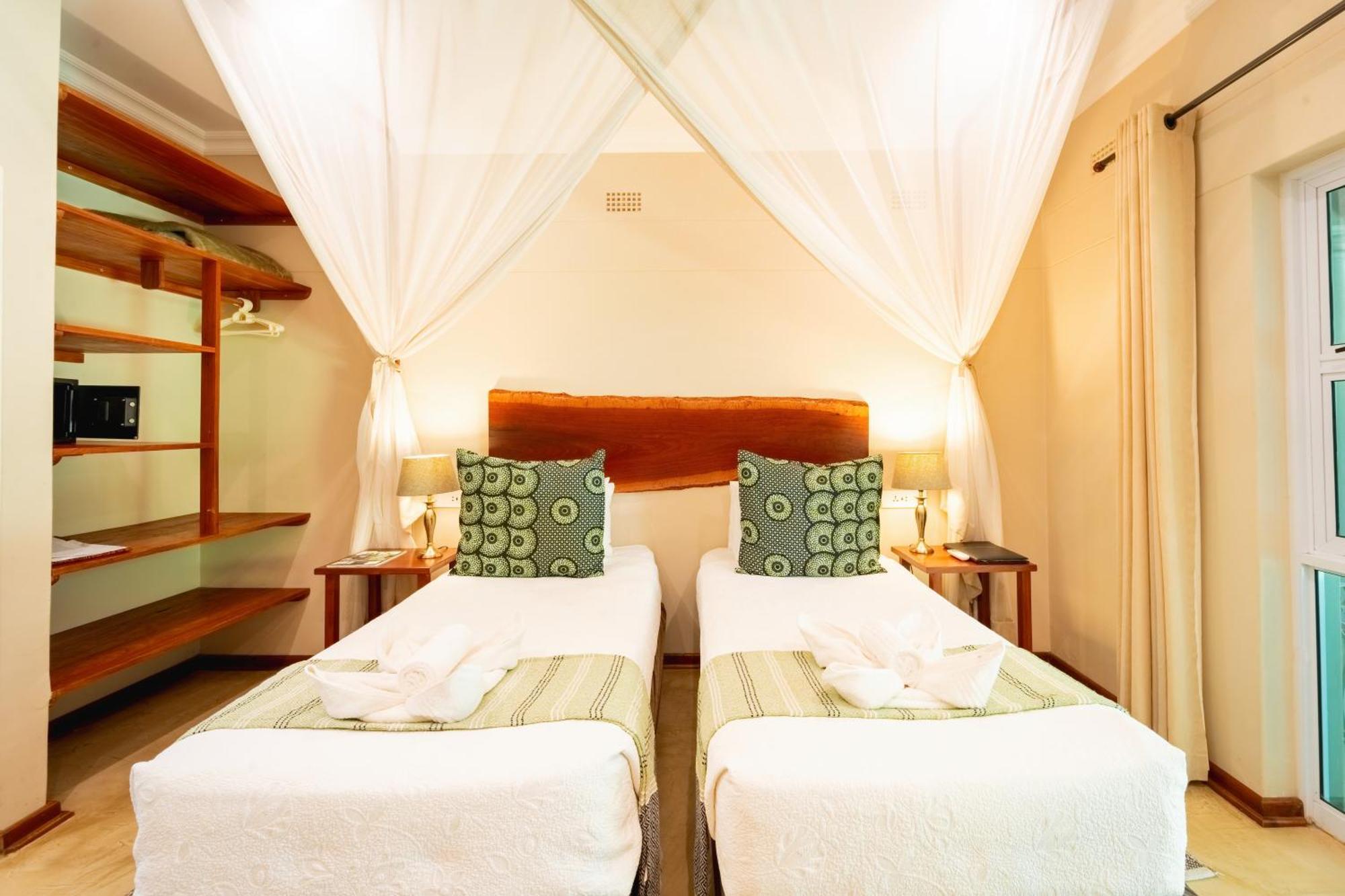 Bayete Guest Lodge Victoria Falls Eksteriør bilde