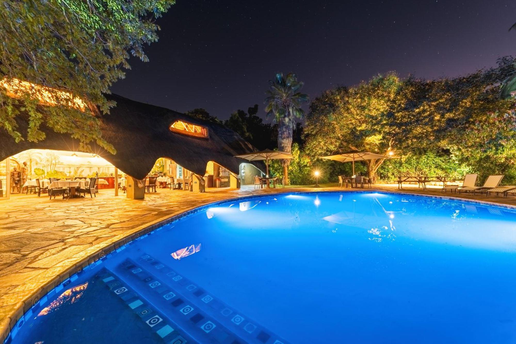 Bayete Guest Lodge Victoria Falls Eksteriør bilde